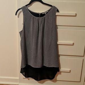 Black and White polka dot blouse. Daniel Rainn, L.